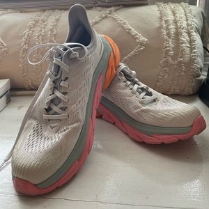 HOKA Clifton Edge
